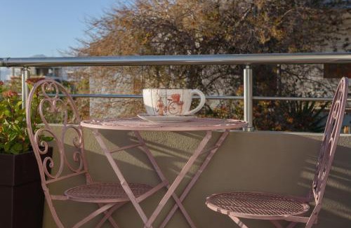 Kalamaki Apartment | Spyros Apartments with Pool