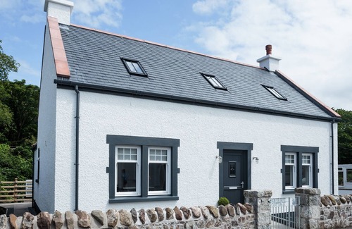 Stranraer Cottage | Squirrel Cottage
