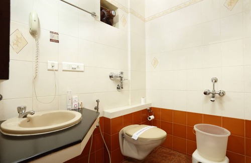Gopalapuram Hotel | Sri Aarvee Hotels