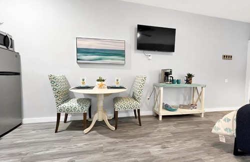 Fort Walton Beach Apartment | SSE Unit 2 - The Starfish Home Away From Home Near the Beach!