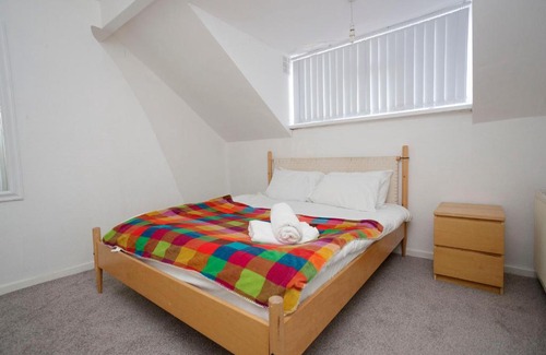 Harehills Apartment | St James Luxury Apartment