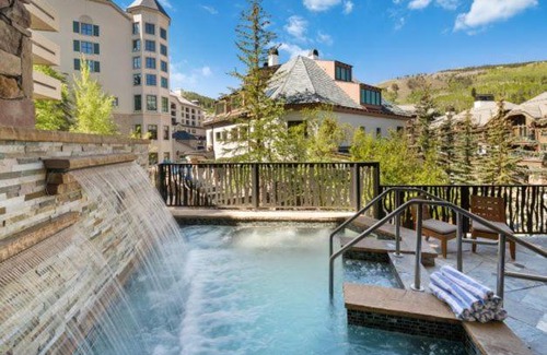 Beaver Creek Apartment | St James Place by East West Hospitality