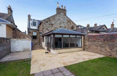 Troon Apartment | St Meddans Mews - Donnini Apartments