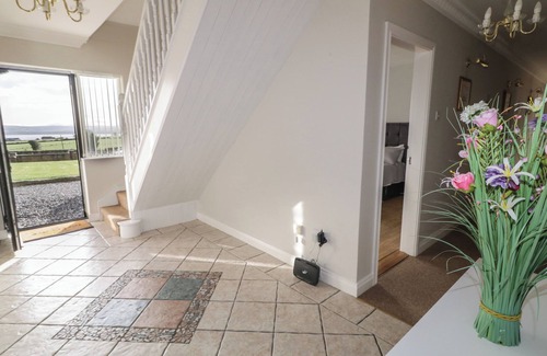 Muff Cottage | ST. MICHAEL'S, pet friendly, with hot tub in Muff, County Donegal