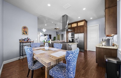 Belle Vista House | St. Pete Beach Executive Waterfront Retreat