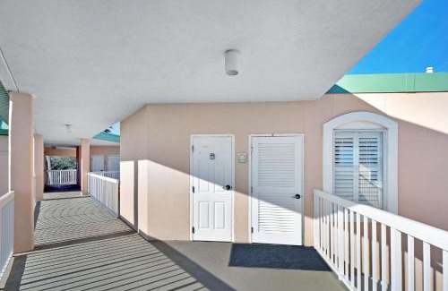 Saint Simons Island House | St. Simons Grand 307