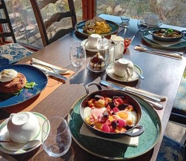 Glenfinnan Hotel | Stage House Bed & Breakfast