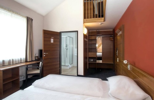 Sankt Lorenzen ob Murau House | Standardzimmer für 4 P. mit Balkon Vorzugspreis HB - Club Hotel am Kreischberg