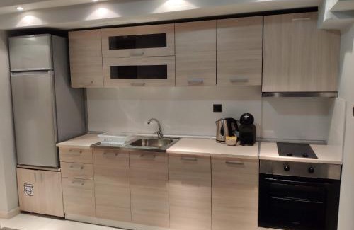 Kalamaria Apartment | Standard Apartment by Prima Lodging