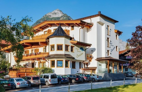 Pertisau Apartment | Standard double room - Hotel Enzian