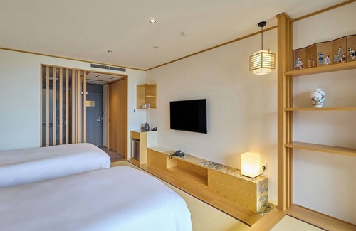 Oishi Hotel | Standard JapaneseWestern roomwith Mt Fuji view room only/Minamitsuru-gun Yamanashi