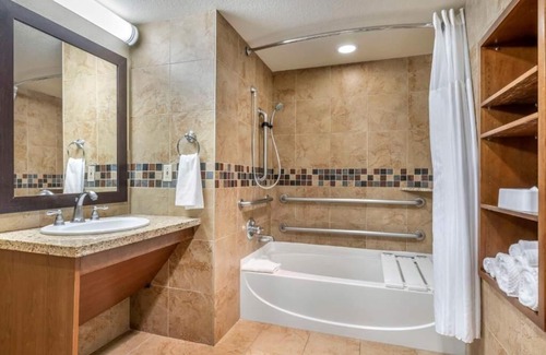 South Lake Tahoe Resort | STANDARD STUDIO LAKE VIEW@Hilton Vacation Club Lake Tahoe Resort South