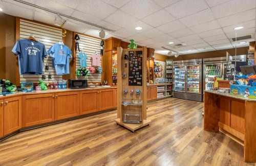 South Lake Tahoe Resort | STANDARD STUDIO LAKE VIEW@Hilton Vacation Club Lake Tahoe Resort South