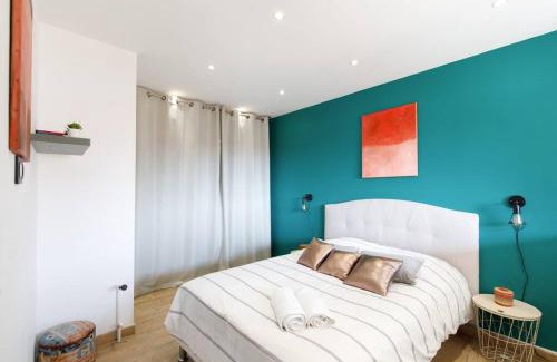 Riou - Petit Juas - Av de Grasse Apartment | Stanislas Art - Cannes Centre - Terrasse - Clim
