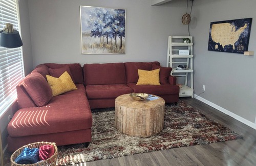 Junction House | Star of the South LlanonSleeps 7