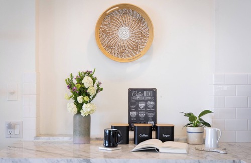 Western Malibu Villa | Stardust by AvantStay | Views, Hot Tub, Pool Table