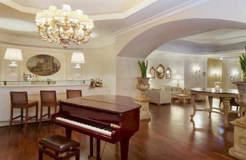 Naples City Centre Hotel | Starhotels Terminus