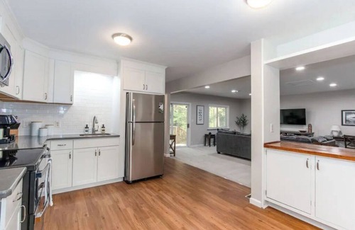 Park Forest Village House | State College Getaway