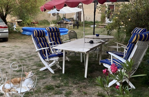 Blanzay House | Stay at La Grange des Zarts: Renovated House, Wi-Fi, Parking, Between Nature and Culture