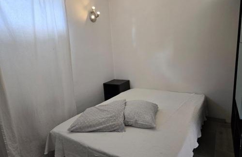 Route d'Arles House | Stay in a cozy apartment in Nîmes