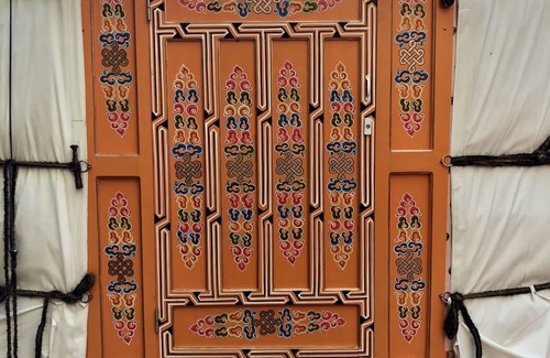 Lakeside House | Stay in an Authentic Mongolian Yurt with Private Hot Tub