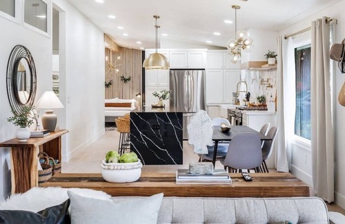 Education Hill House | Stay in Nest Summary: