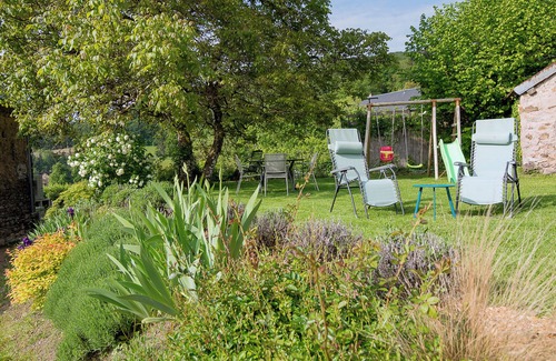 Menessaire House | Stay in the heart of the Morvan Regional Nature Park
