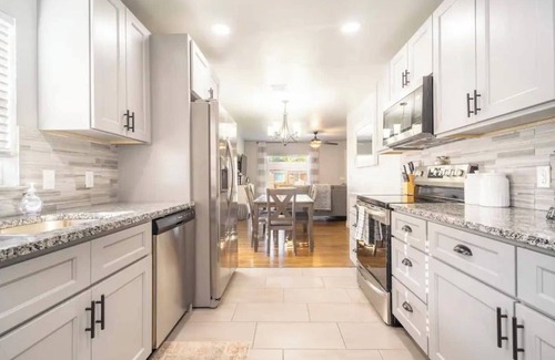 Norman House | Stay Like a Champion Today! Close to OU & Pool