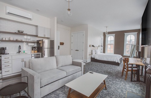 East Market District Apartment | Stay Like a True Local! Located in Louisville’s Nulu district