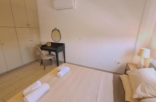 Neapolis Apartment | STAY Mermaid's Cove