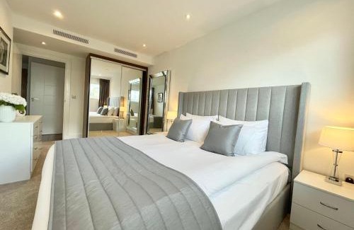 Queenstown Apartment | Stay next to Battersea Power Station