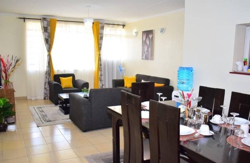 Syokimau Apartment | Stay.Plus Dee Safari Homestay