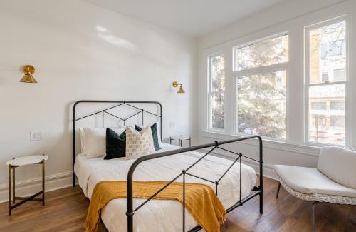 Uptown Apartment | Stay Portland - 1BR - Walk to Coffee, Brews & NW 23rd Shops