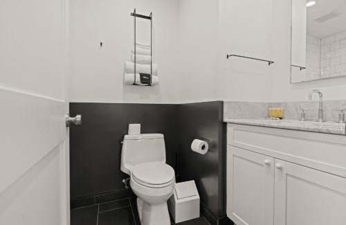 Center City Apartment | Stay Rafa At 2000 Spruce