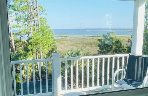 East End House | STAY SALTY~ Pool, Gorgeous Bay Views, In Town Center & Golf Cart Friendly Area.