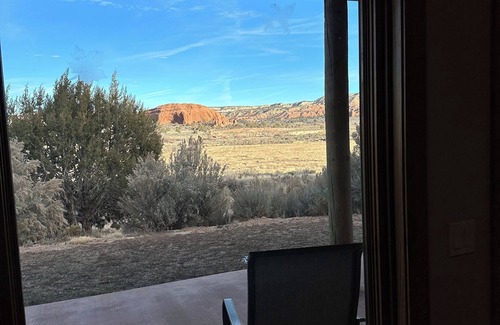 Cannonville House | STAY SATORI ✨ Private desert oasis. Near Bryce Canyon & Escalante Ut.