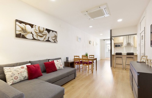 Sant Antoni Apartment | Stay U-nique Apartments Urgell