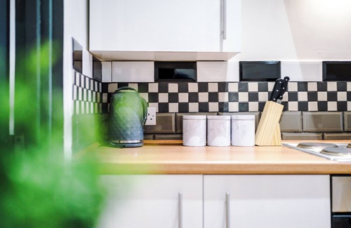 South Shore Apartment | Stay With Empire - Tyldesley Rd
