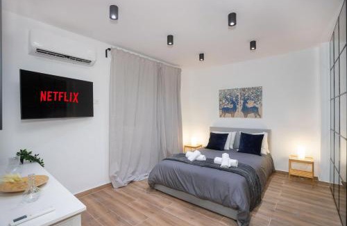 Neapolis Apartment | STAY Zen Studio