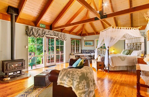 Mount Dandenong Cabin | StayAU Windsong Cottage Idyllic Getaway Dandenong