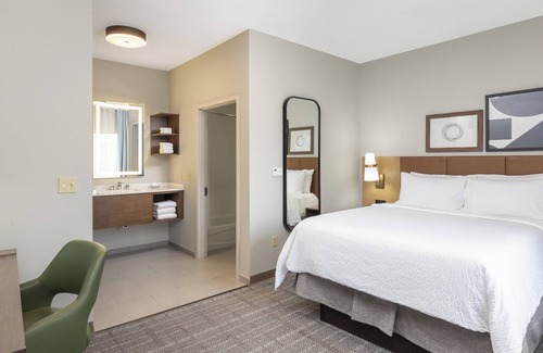 Rogers Hotel | Staybridge Suites Bentonville-Rogers by IHG