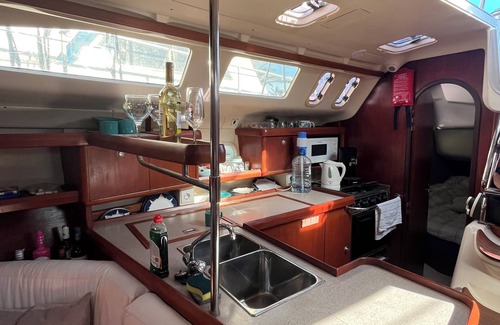 Guardamar del Segura Boat Rental | Staying on a luxury sailing yacht on the Costa Blanca