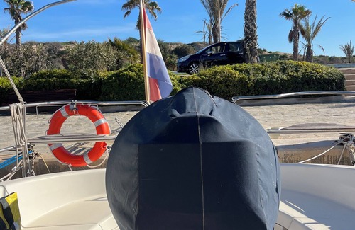 Guardamar del Segura Boat Rental | Staying on a luxury sailing yacht on the Costa Blanca