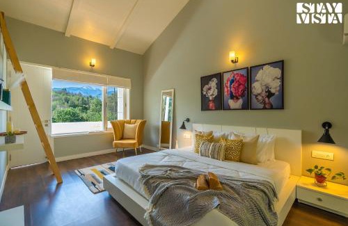 Naggar Villa | StayVista at Riverside Symphony - Bonfire, BBQ, WiFi
