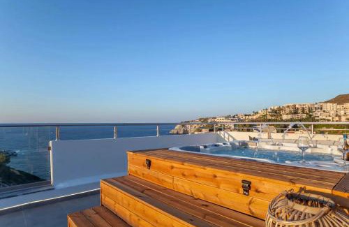 Agia Pelagia Apartment | Stelianas House Top Floor Apartment with Private Jacuzzi