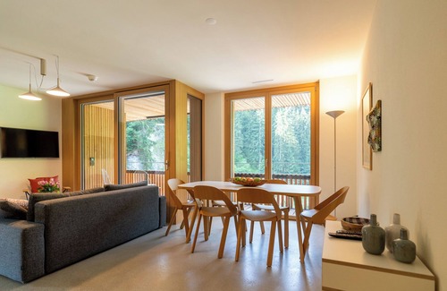 Flims Apartment | Stenna Selva - bright and modern 3.5 room apartment for 4 people, approx. 58m2.
