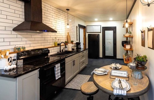 Libby House | Steps away from the beautiful Kootenai River; Timber River Guest House.