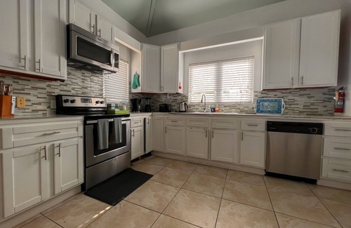 Grace Bay Villa | Steps from Grace Bay Beach with Private Wading Pool