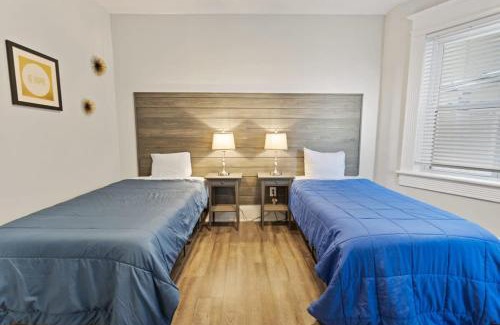 Atlantic City Apartment | Steps from the Beach Spacious Modern 4BR 2BA Apt