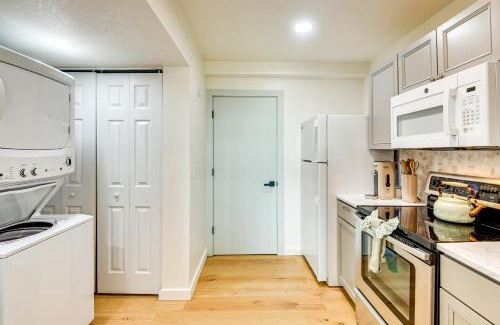 Flagler Beach Apartment | Steps to Shore Studio with Patio in Flagler Beach